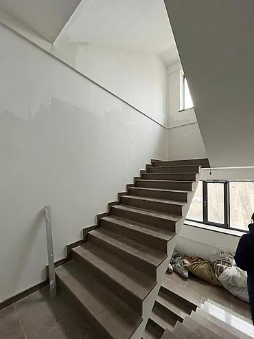 Аренда зданий: Современное отдельно стоящее здание с панорамным остеклением - Тип — 17