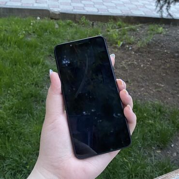 Xiaomi, Redmi 6A, Б/у, 16 ГБ, цвет - Черный, 2 SIM