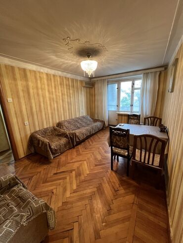 Otaqların uzunmüddətli kirayəsi: Yalniz aileye, Koroglu parkina panarama penceresi olan 2 otagli tam — 10