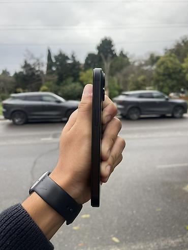 iphone 15 ekrani: IPhone 15, 128 GB, Qara, Face ID — 3