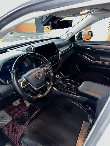 2023: Toyota Highlander: 2023 г., 2.4 л, Бензин, Кроссовер — 5
