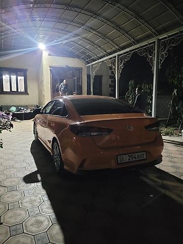 мерседес 124 с: Hyundai Sonata: 2018 г., Седан — 5