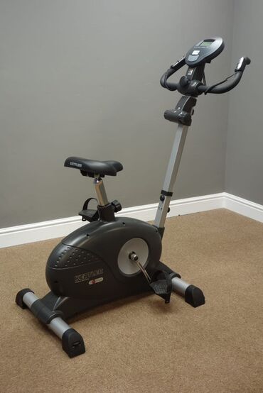 Nərdlər: Kettler Axos Cycle P fitnes velosipedi evdə məşq etmək üçün nəzərdə