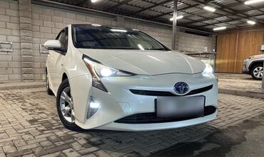 Toyota: Toyota Prius: 2018 г., 1.8 л, Вариатор, Гибрид, Хэтчбэк