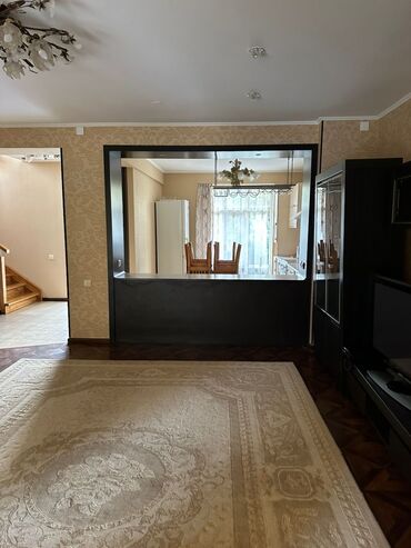 Продажа домов: Коттедж, 133 м², 3 комнаты, Агентство недвижимости, Косметический ремонт — 3