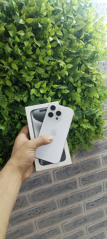 Apple iPhone: IPhone 15 Pro, 256 GB, White Titanium, Kredit, Simsiz şarj, Face ID