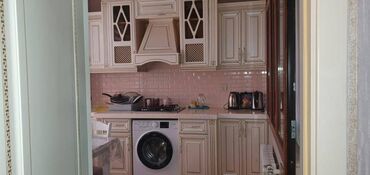 Uzunmüddətli kirayə mənzillər: Xətai metrosunun yaxınlığında Baki əyləncəyə yaxin 18 mertebeli — 14