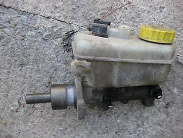 din 1850: GLAVNI KOČIONI CILINDAR ZA VOLKSWAGEN POLO OD 1996. DO 2003. GOD. | — 2