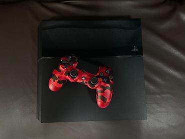 macbook 16: Sony PlayStation 4 (FAT) черного цвета. Комплектация: - Консоль PS4 — 1