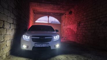 Chevrolet: Chevrolet Cruze: 1.6 l | 2010 il 260000 km Sedan — 8