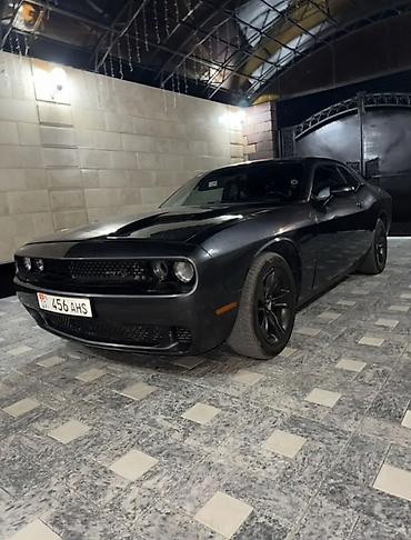 prius v: Dodge Challenger: 2018 г., 3.6 л, Типтроник, Бензин, Купе — 1