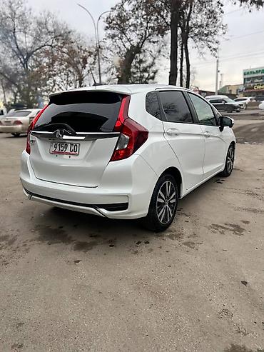 Honda: Honda Fit: 2019 г., 1.5 л, Вариатор, Бензин, Хэтчбэк — 2