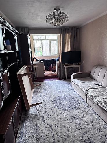 70: 2 комнаты, 44 м², Аламедин-1 мкр 104 серия, 1 этаж — 6