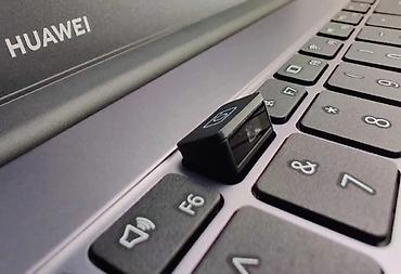 vr meta: Huawei MateBook D15 (11‑е поколение Intel Core i5) - Экран 15.6" — 3