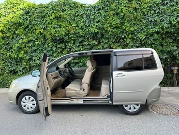 Toyota: Toyota Raum: 2003 г., 1.5 л, Автомат, Бензин, Универсал