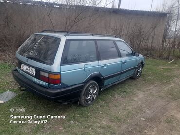 программист с: Volkswagen Passat: 1992 г., 2 л, Механика, Бензин, Универсал