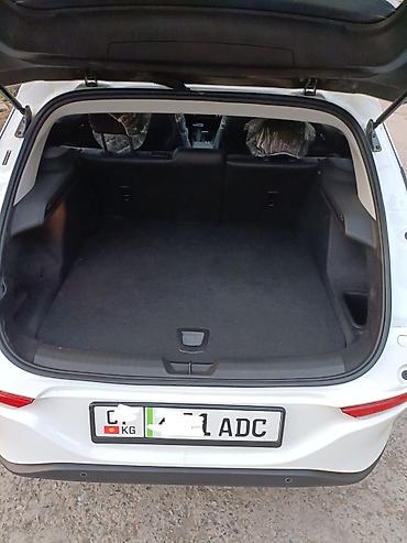 Buick: Buick : 2023 г., Электромобиль, Хэтчбэк — 11