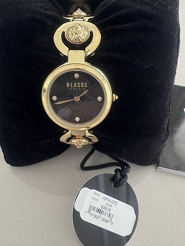 versace qolbaq: Versus Versace qadın saatı – Peking Road Petite kolleksiyası Model — 2