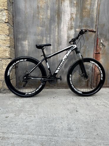 Şəhər velosipedləri: İşlənmiş Şəhər velosipedi Velocruz, 29", sürətlərin sayı: 31, Ünvandan götürmə, Ödənişli çatdırılma, Rayonlara çatdırılma