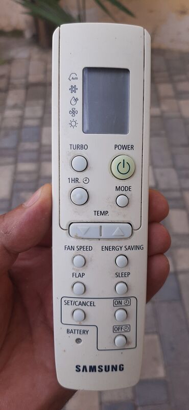 kondisaner işlənmiş: Samsung kandisioner pultu