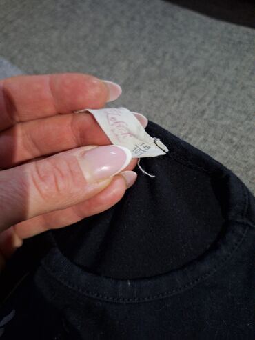 Majice: Okrugli izrez, Dug rukav, 134-140 — 12