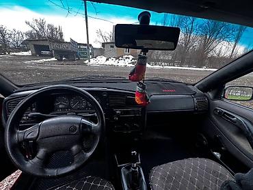 Volkswagen: Volkswagen Passat Variant: 1994 г., 2 л, Механика, Бензин, Универсал — 6