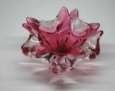 Ostali kućni dekor: Murano, ručno duvano RUŽIČASTI KRISTAL pepeljara 210gr. Murano — 1