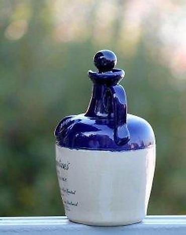 Stare vaze i dekor: Ballantines Decanter 1960s dobro poznati brend KOBALT. RETKO. Prazna — 9