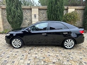 kia bongo: Kia Cerato: 1.6 l | 2011 il Sedan — 7
