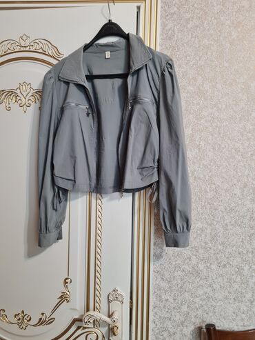 детские велюровые костюмы: Boz rəngli iki hissəli spor dəst 60 man alinib 20 man satilir 1 defe