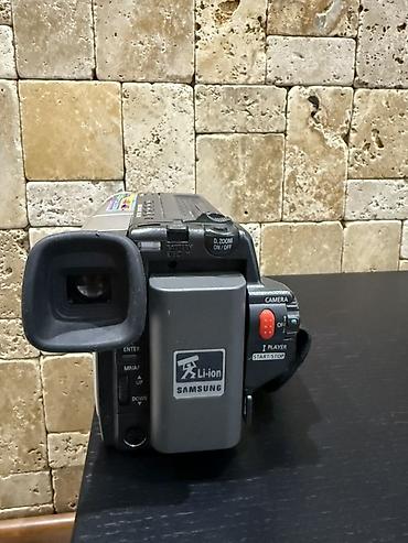 Videokameralar: Samsung VP-W80 EZR Hi8 videokamera - Format: 8 mm Hi8 kaset - — 3