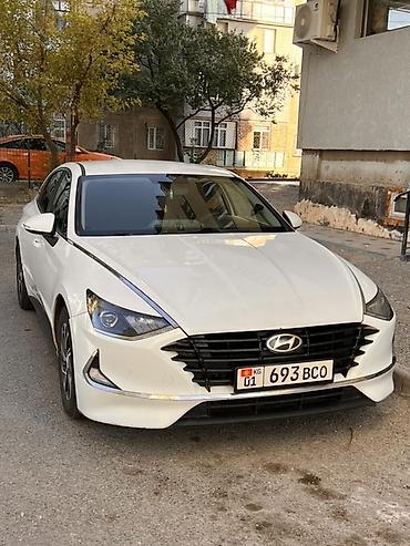 Hyundai Sonata: 2020 г., 0.2 л, Автомат, Гибрид, Седан