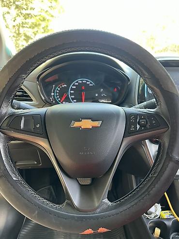 Chevrolet: Chevrolet Spark: 2018 г., Хэтчбэк — 18