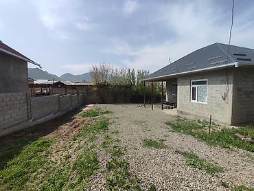 Продажа барачных домов: Ошто жер уй сатылат. Ишкаванда. ГАЗ СУУ СВЕТ БАР 4 КОМНАТ + душ — 3