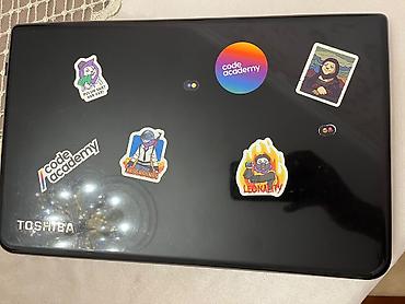lenovo lp5 pro: 2 notbuk birgə satılır lenovo toshiba birində ekranda qara ləkə var — 6