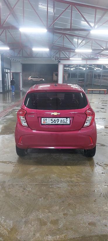 outback wilderness: Chevrolet Spark: 2018 г., 1 л, Автомат, Бензин, Хэтчбэк — 3