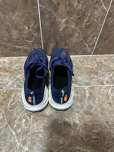 красно степная: Кроссовки Li-Ning оригинал размер 41 в кара-балте — 3