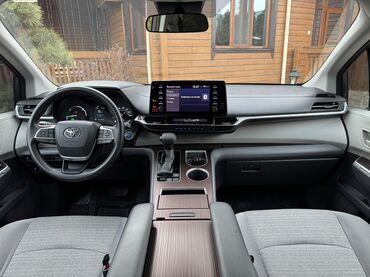 Toyota: Toyota Sienna: 2021 г., 2.5 л, Автомат, Гибрид, Минивэн — 5