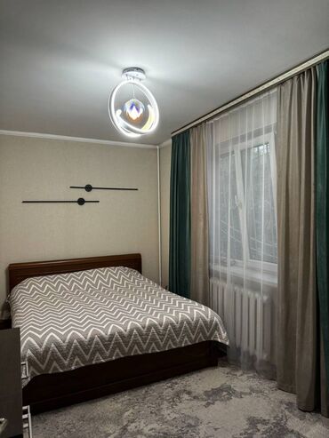 купить квартиру в токмоке: 3 комнаты, 60 м², 1 этаж, Евроремонт