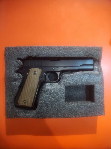 стрельба: Страйкбольный спринговый пистолет Colt 1911 Металлический
