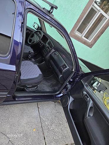mazda proteg: Volkswagen Golf: 1995 г., Кол менен иштөөчү, Бензин, Хетчбек — 7