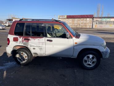 Mitsubishi: Mitsubishi Pajero: 1998 г., 1.8 л, Автомат, Бензин, Кроссовер