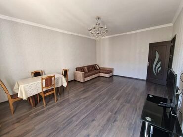 xırdalanda kiraye: Kirayə ev verilir, 2 otaqlı, 73 kvadrat, 6 mərtəbəli liftli binanın