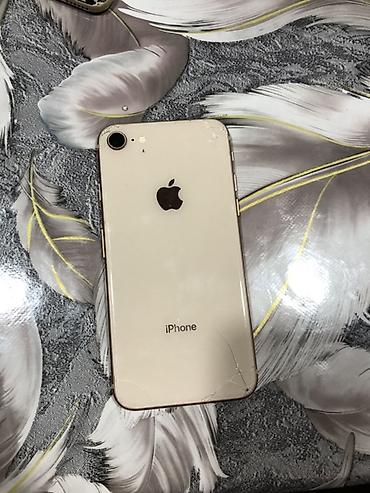 sas: Məhsul: iPhone 8 korpusu (Gold rəng) Təsvir: - Orijinal iPhone 8 arxa — 1