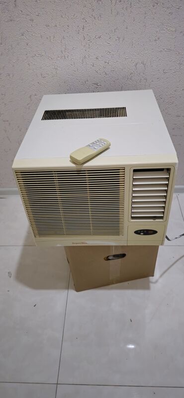 экран на кондиционер: Kondisioner İşlənmiş, 30-35 kv. m