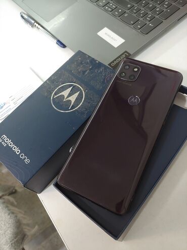 телефон игровой: Motorola Moto G 5G, Б/у, 128 ГБ, цвет - Коричневый, 1 SIM