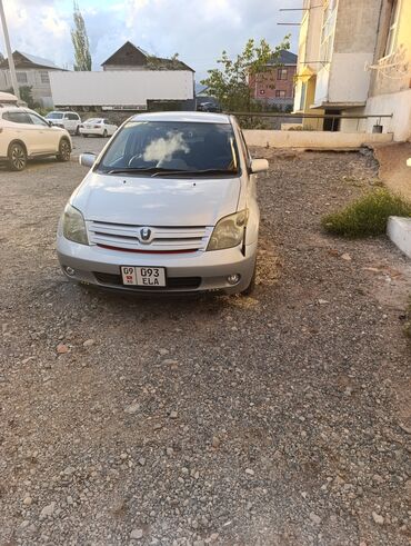купить ssangyong korando новый: Toyota ist: 2003 г., 1.3 л, Автомат, Бензин, Хэтчбэк