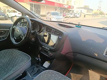 nissan cefiro: Kia Ceed: 2013 г., 1.6 л, Автомат, Бензин, Хэтчбэк — 4