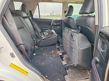 inter: Toyota 4Runner: 2023 г., 4 л, Автомат, Бензин — 8