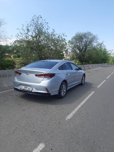 Hyundai: Hyundai Sonata: 2019 г., 2 л, Автомат, Газ, Седан